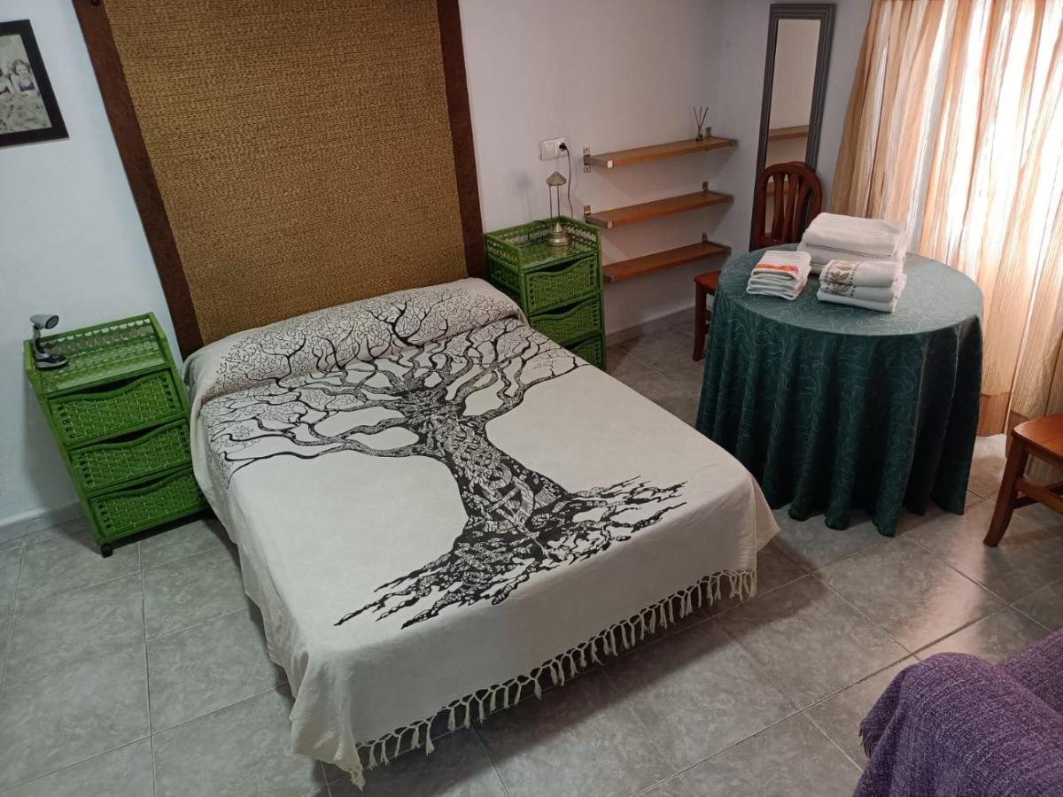 Apartamento Turistico Muralla De กาเซเรส ภายนอก รูปภาพ